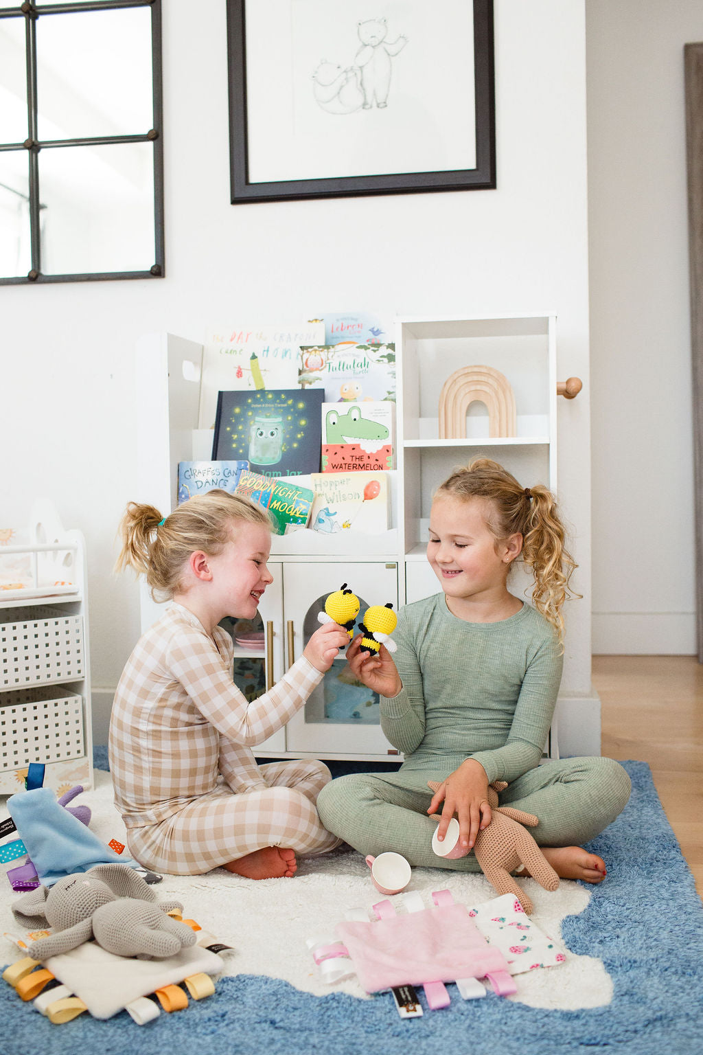 Lil Buzz the Bee Mini Plush Toy – view 4