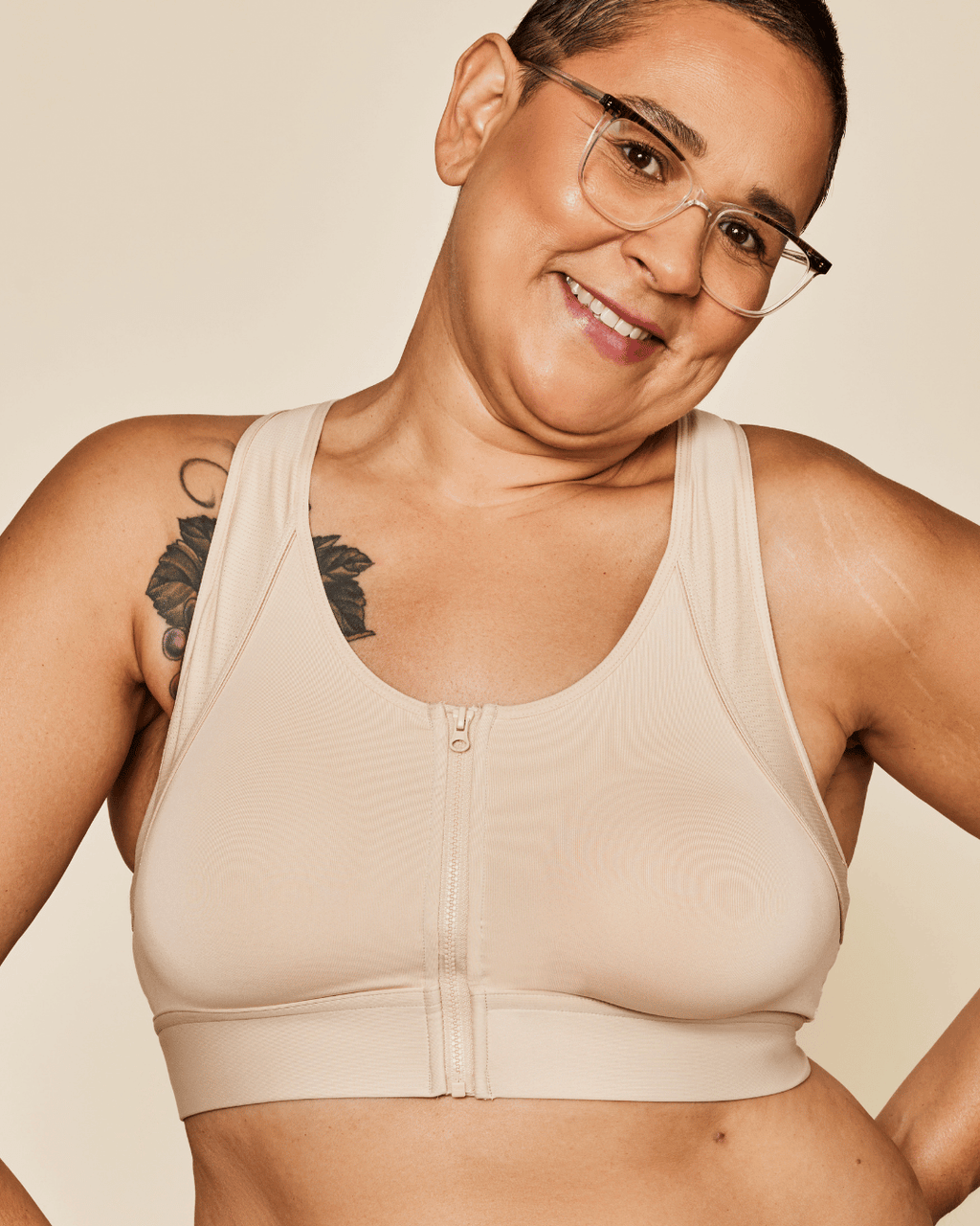 Hero Front-Closure Sports Bra in Buff
