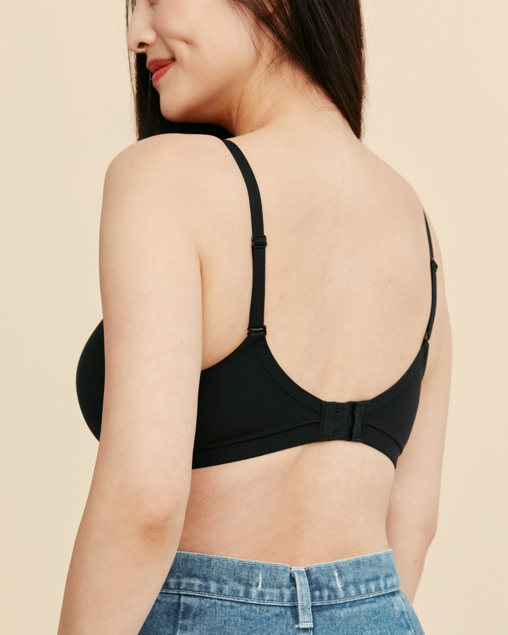 Moonrise Pocketed T-Shirt Bra – view 2