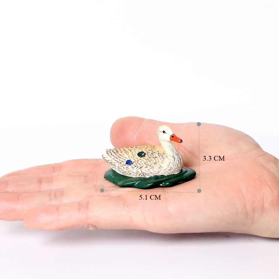 Realistic Farm Poultry Figurines – view 41