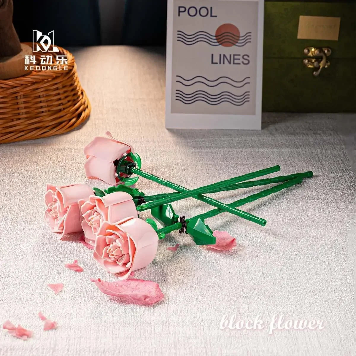 Everlasting Rose Building Block Flower Set – view 8